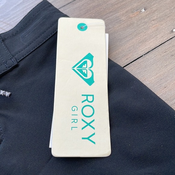 ROXY Girls Board Shorts. *NWT* - Picture 2 of 6